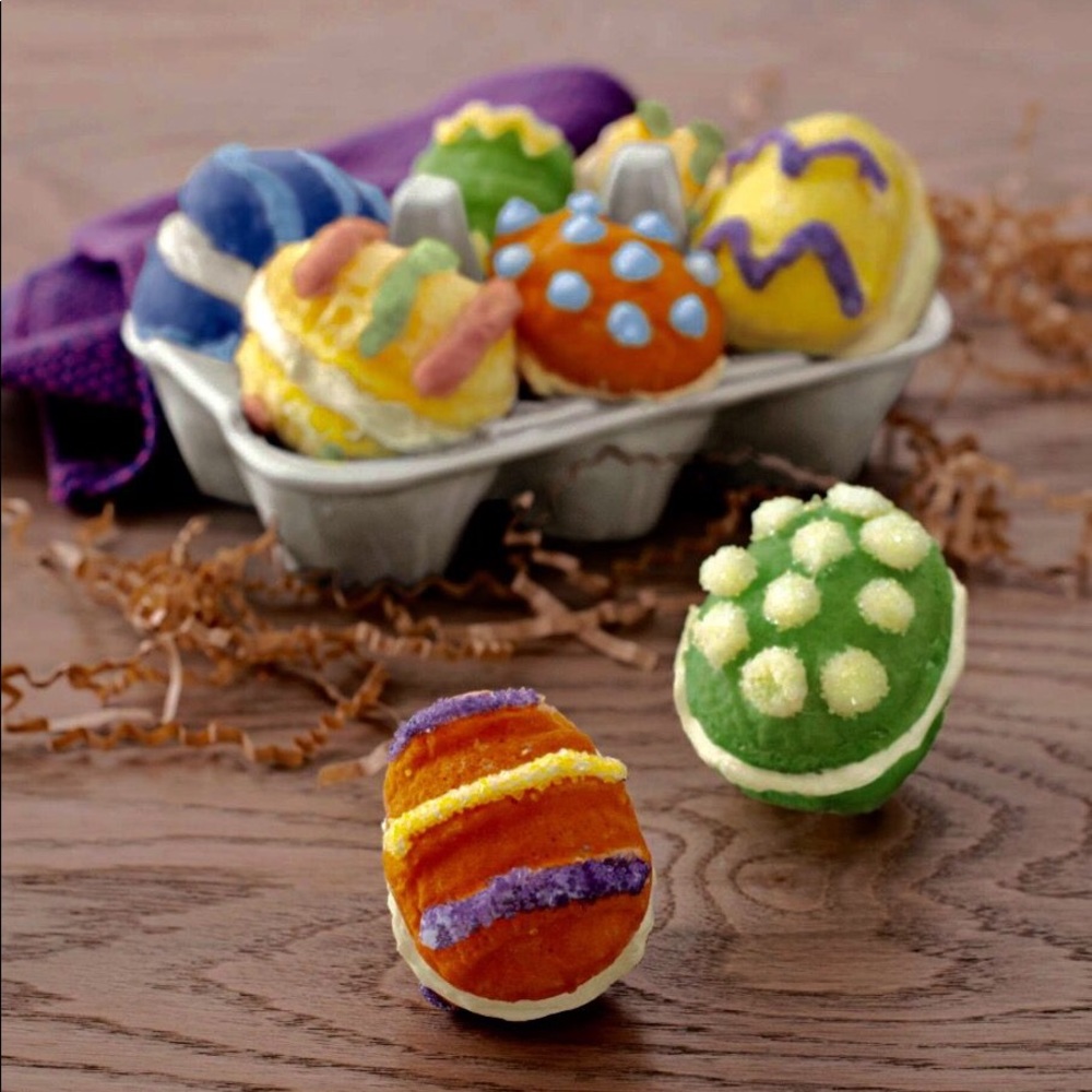 Nordic Ware Egg Cakelet Pan